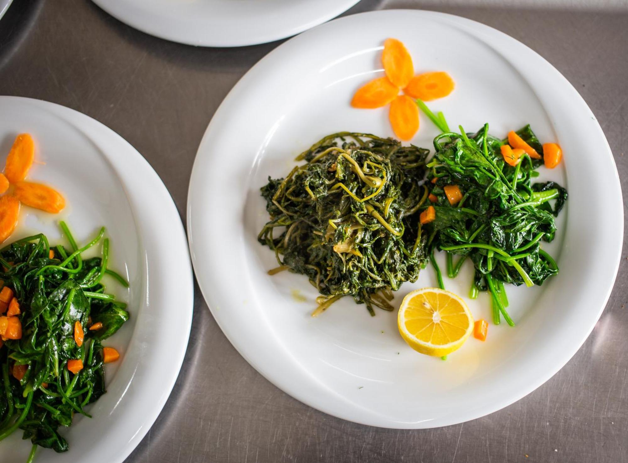 Hotel Restaurant Emblema Petrele ภายนอก รูปภาพ