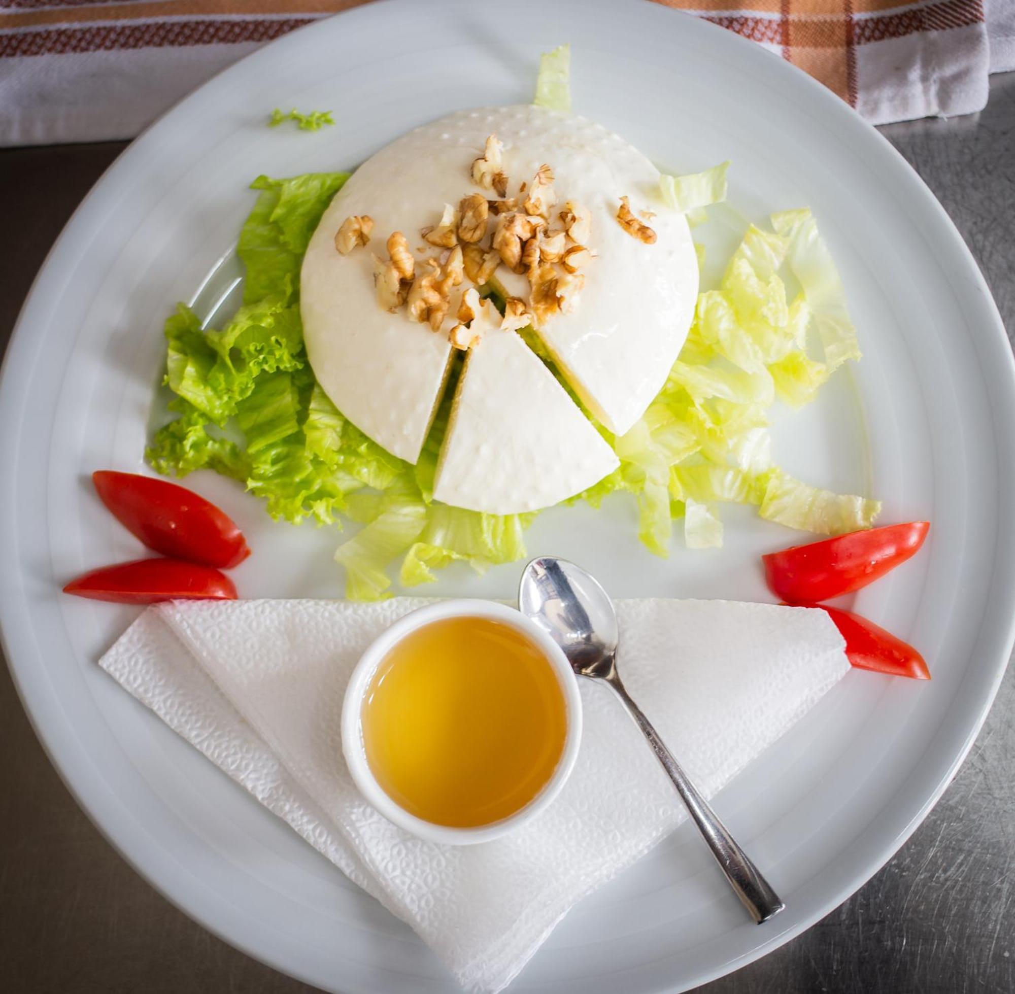 Hotel Restaurant Emblema Petrele ภายนอก รูปภาพ